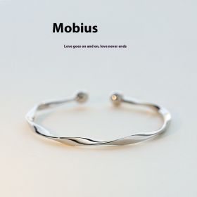 Mobius Strip Bracelet Niche Design (Option: Mobius Strip Bracelet)